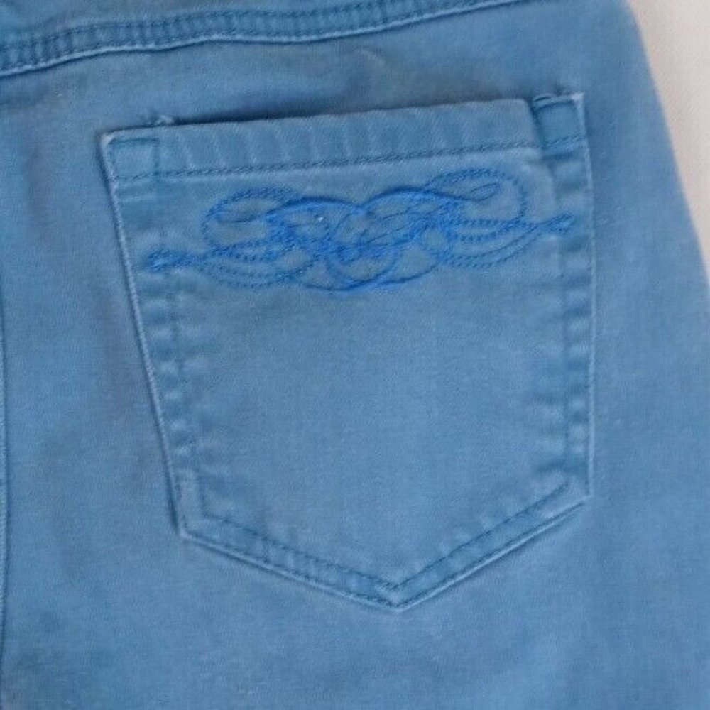 Jeanstar Denim Embroidered Low Rise Capri Jeans Size 8 - Picture 4 of 8
